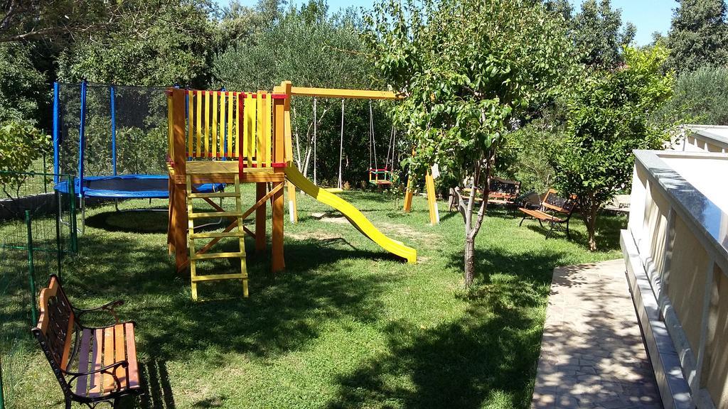 Apartment Graso Banjol