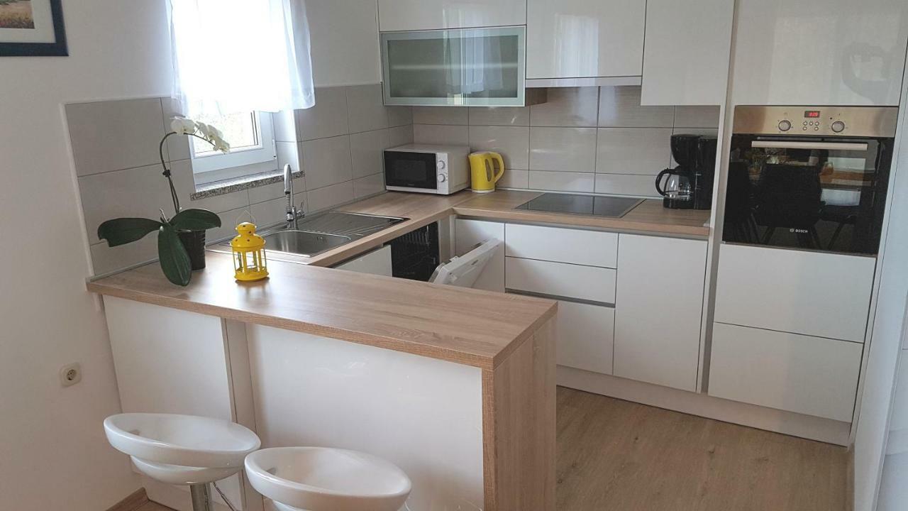 Graso Apartment *