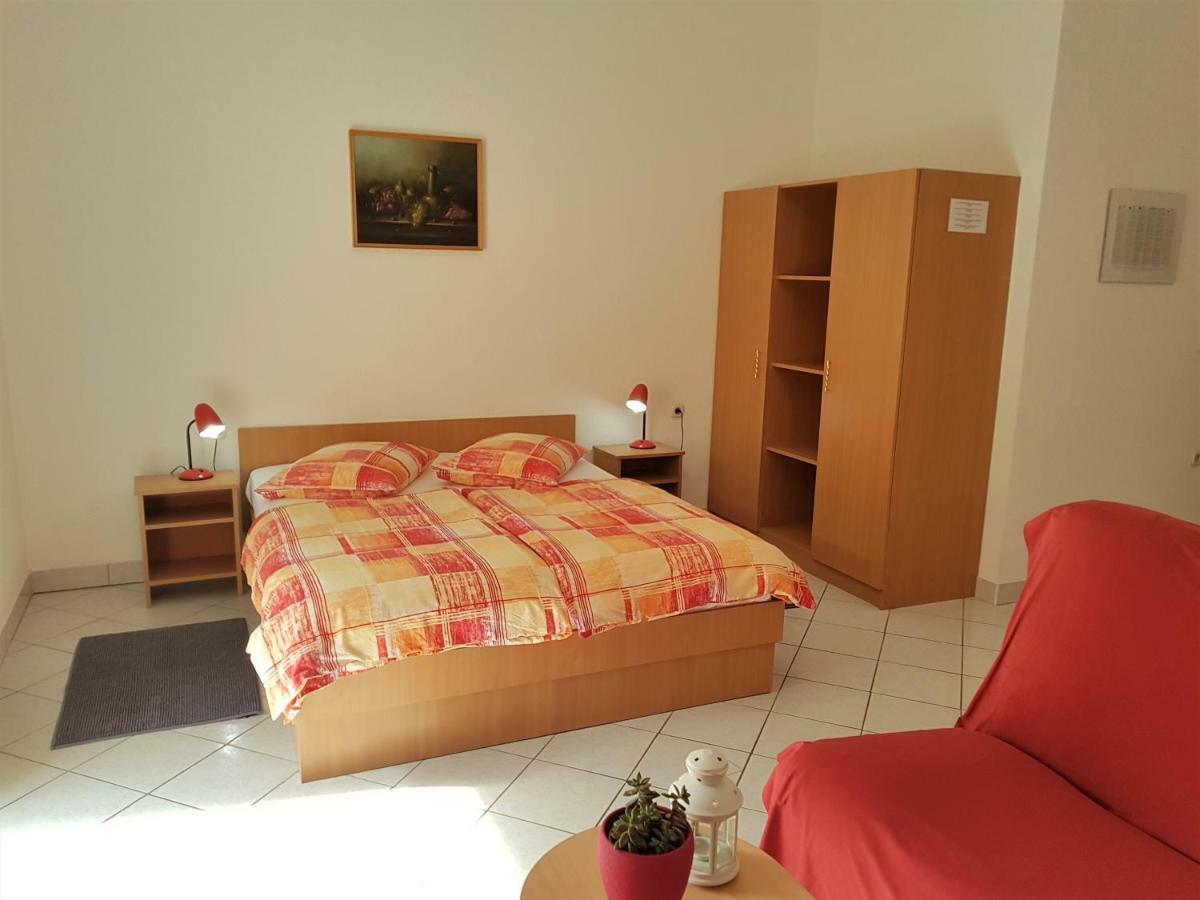 Apartment Graso Banjol