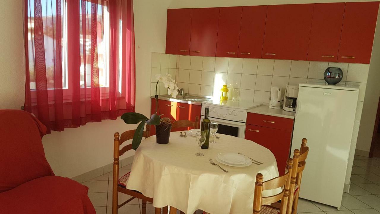 Graso Apartment *